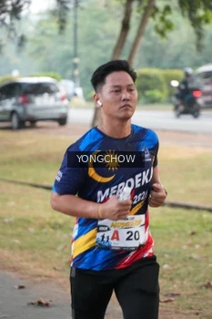 Runner Photo 4311817