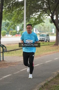 Runner Photo 4311873