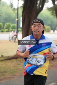 Runner Photo 4311889