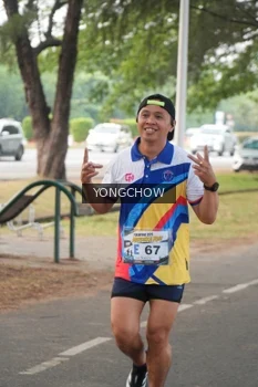 Runner Photo 4311913