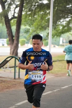 Runner Photo 4311933