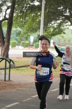 Runner Photo 4311943