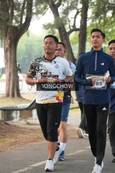 Runner Photo 4312049
