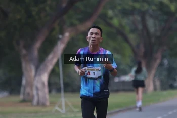 Runner Photo 4312075