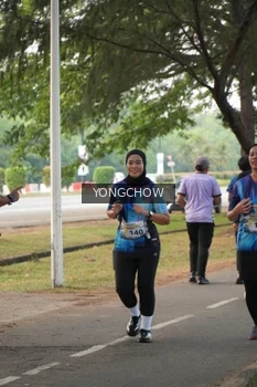 Runner Photo 4312105