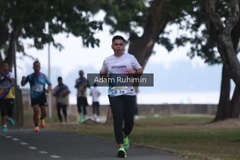 Runner Photo 4312121