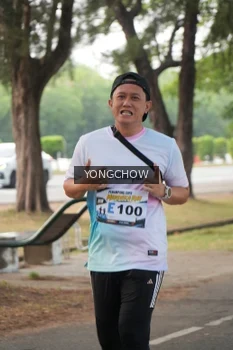 Runner Photo 4312171
