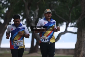 Runner Photo 4312260