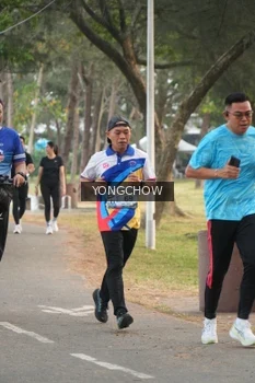 Runner Photo 4312265