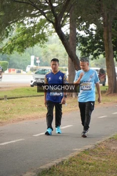 Runner Photo 4312285