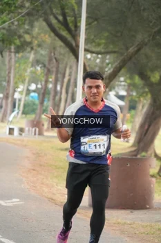 Runner Photo 4312316