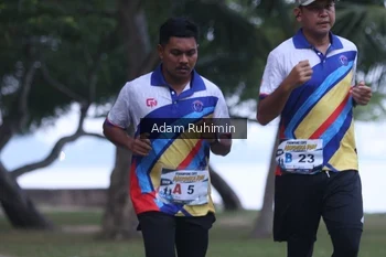 Runner Photo 4312317