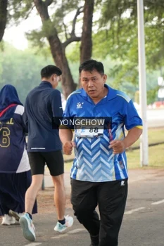 Runner Photo 4312322