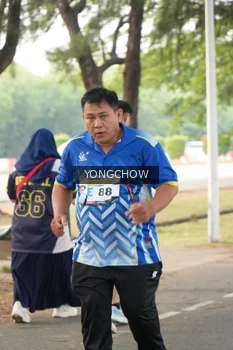 Runner Photo 4312343