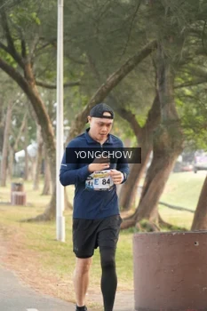 Runner Photo 4312361