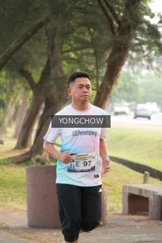 Runner Photo 4312371