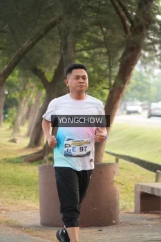 Runner Photo 4312374