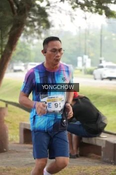 Runner Photo 4312381