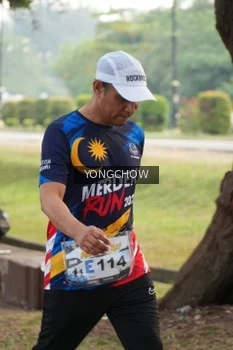 Runner Photo 4312396