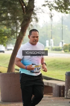 Runner Photo 4312427
