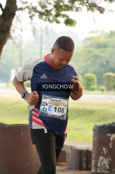 Runner Photo 4312435