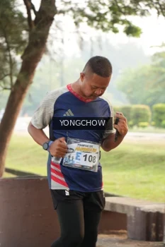 Runner Photo 4312438