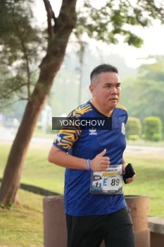 Runner Photo 4312448