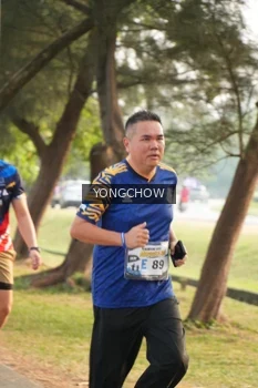 Runner Photo 4312451