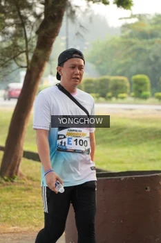 Runner Photo 4312467