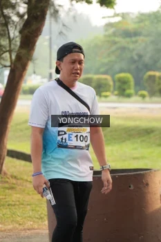 Runner Photo 4312470