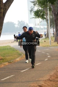Runner Photo 4312473