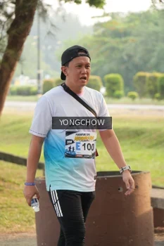 Runner Photo 4312475