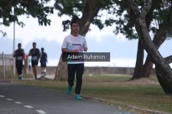 Runner Photo 4312525