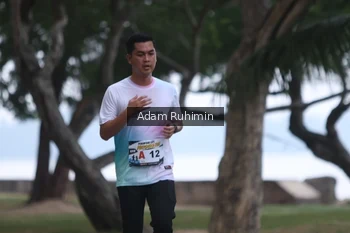 Runner Photo 4312533