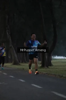 Runner Photo 4312611