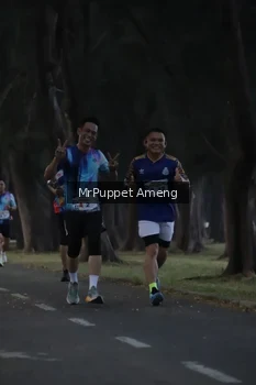 Runner Photo 4312659