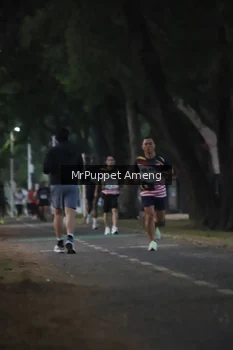 Runner Photo 4312675