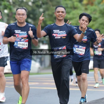 Runner Photo 43127