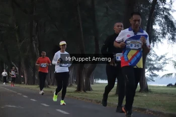 Runner Photo 4312704