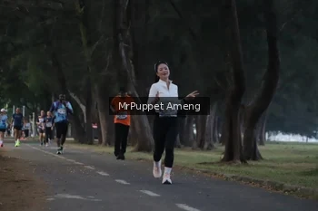 Runner Photo 4312717