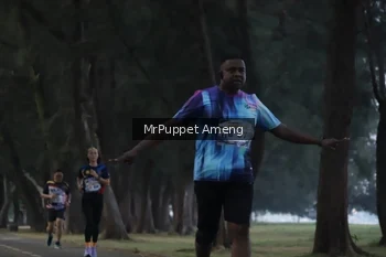 Runner Photo 4312728