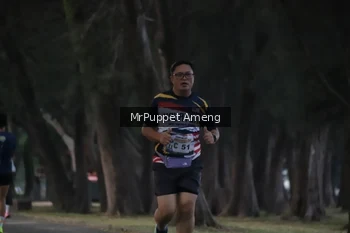 Runner Photo 4312747