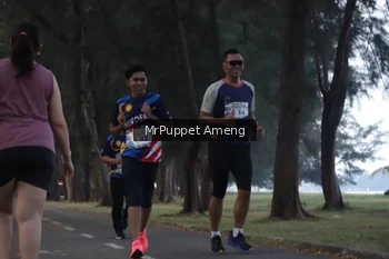 Runner Photo 4312762