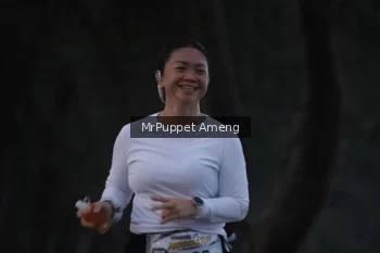 Runner Photo 4312763