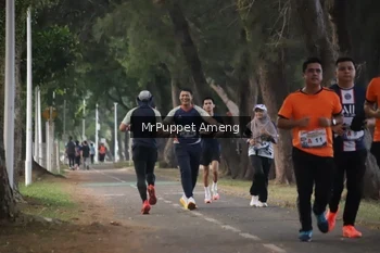 Runner Photo 4312797