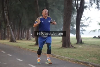 Runner Photo 4312834