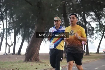 Runner Photo 4312842