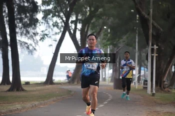 Runner Photo 4312845