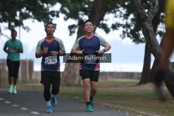 Runner Photo 4312859