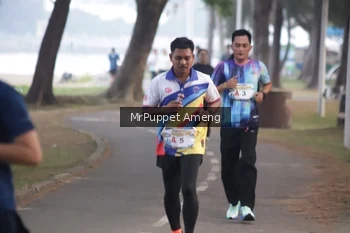 Runner Photo 4312860